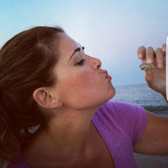 Meet your Posher, Sonia - Picture 1 of 1